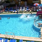 Ξενοδοχείο με διαμερίσματα Rosy Μαρμαρίς