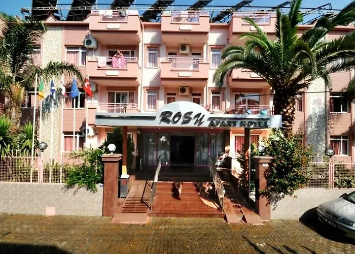 Rosy 公寓式酒店 马尔马里斯