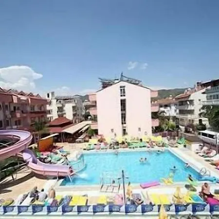 Rosy Lejlighedshotel 3*