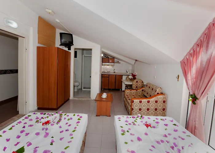 Apartmanhotel Rosy