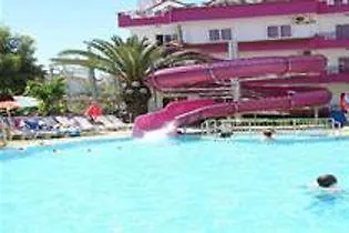 Rosy 3*